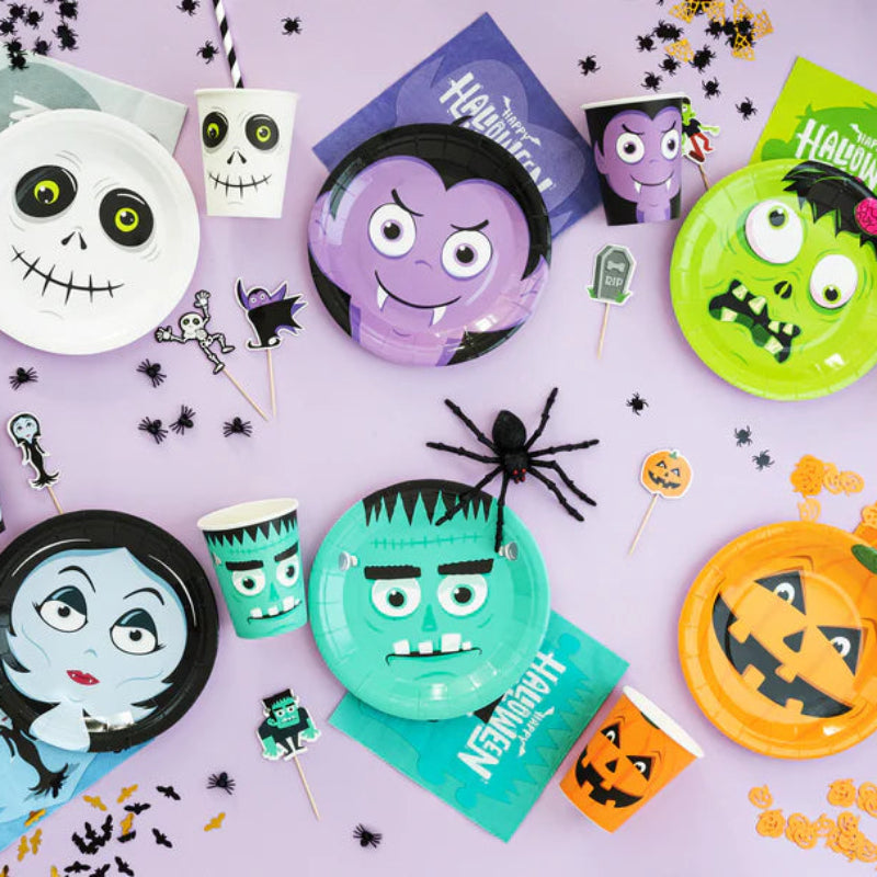 Pack 6 platos Halloween con calabazas, vampiros y esqueletos