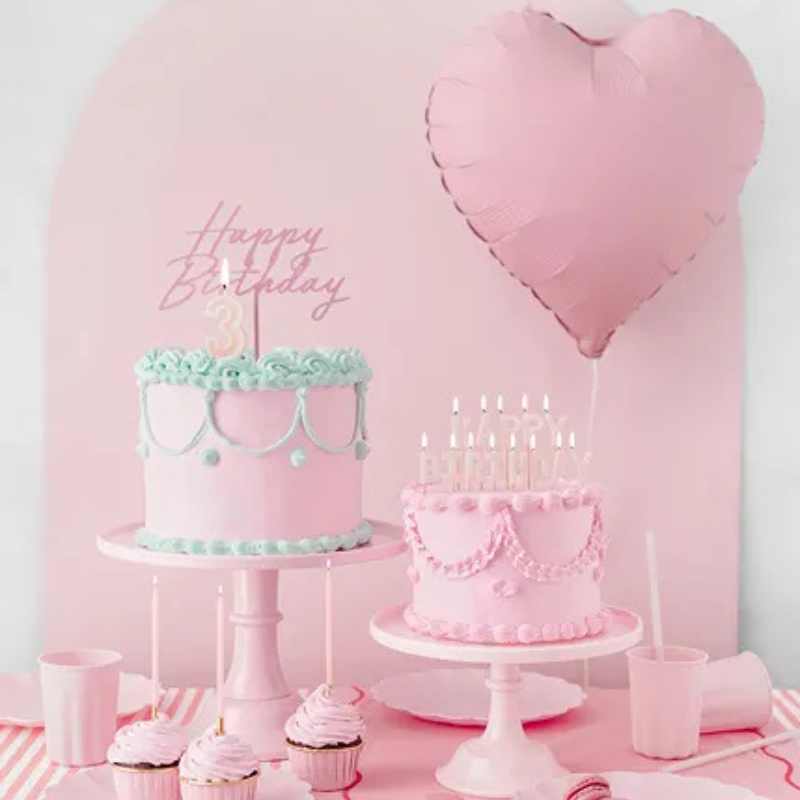 Decoración elegante para tartas de cumpleaños