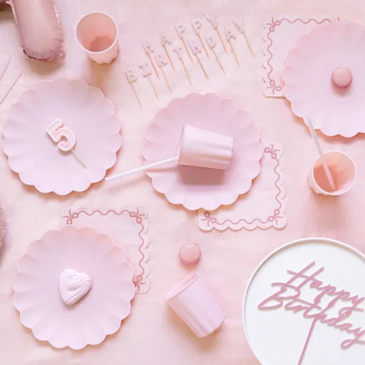 Platos de plástico Frill Rosa (22x22 cm) – 4 uds - NAROSA SWEET PARTY
