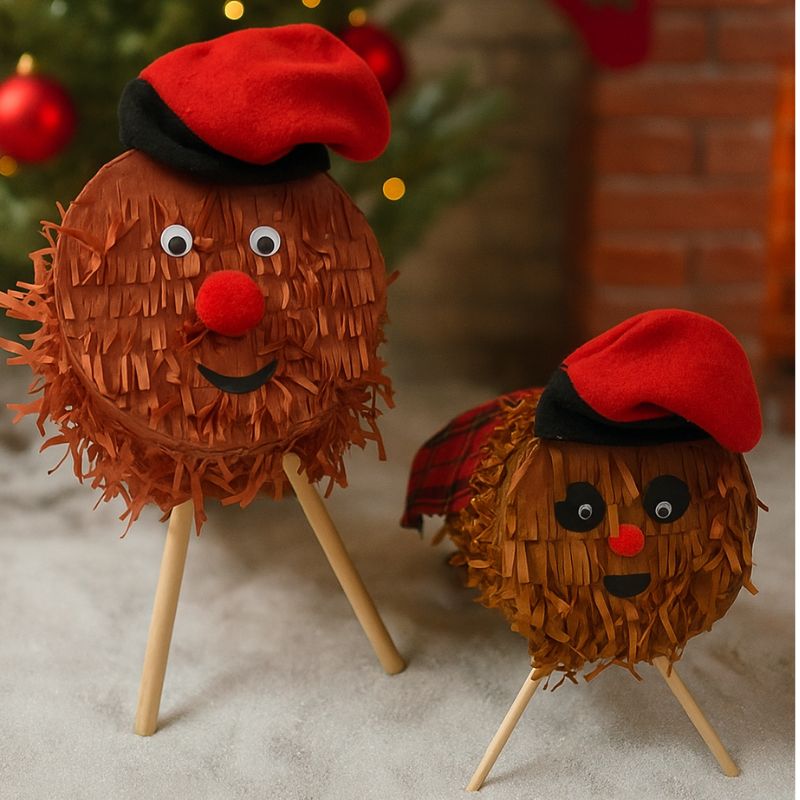 Cardboard Caga Tió – Large and small sizes