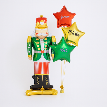 bouquete de globos cascanueces y estrellas de helio
