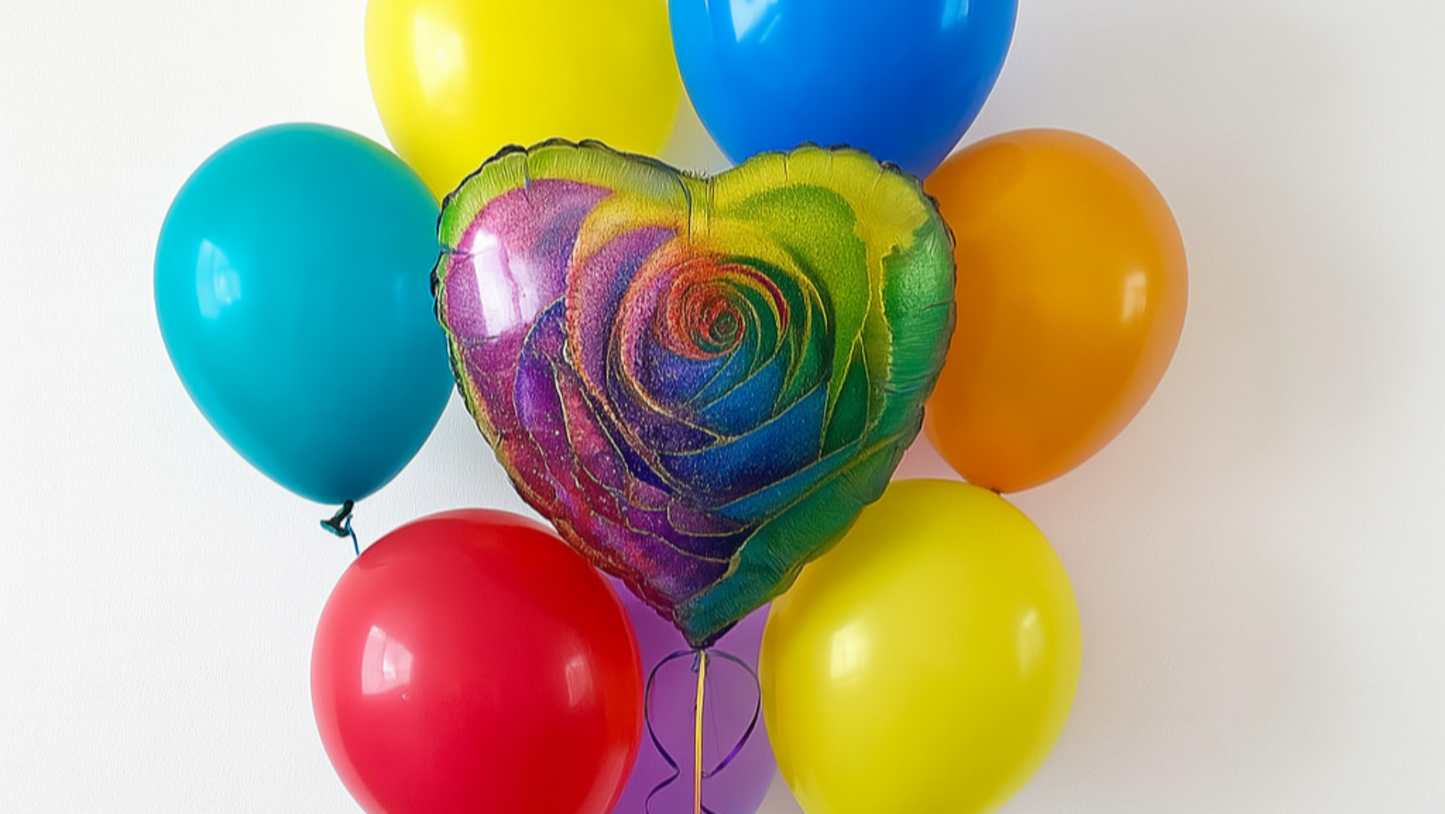 Globo foil con gráfica colorida ideal para celebraciones.