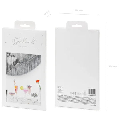 Guirnalda plateada ligera para fondos y mesas festivas