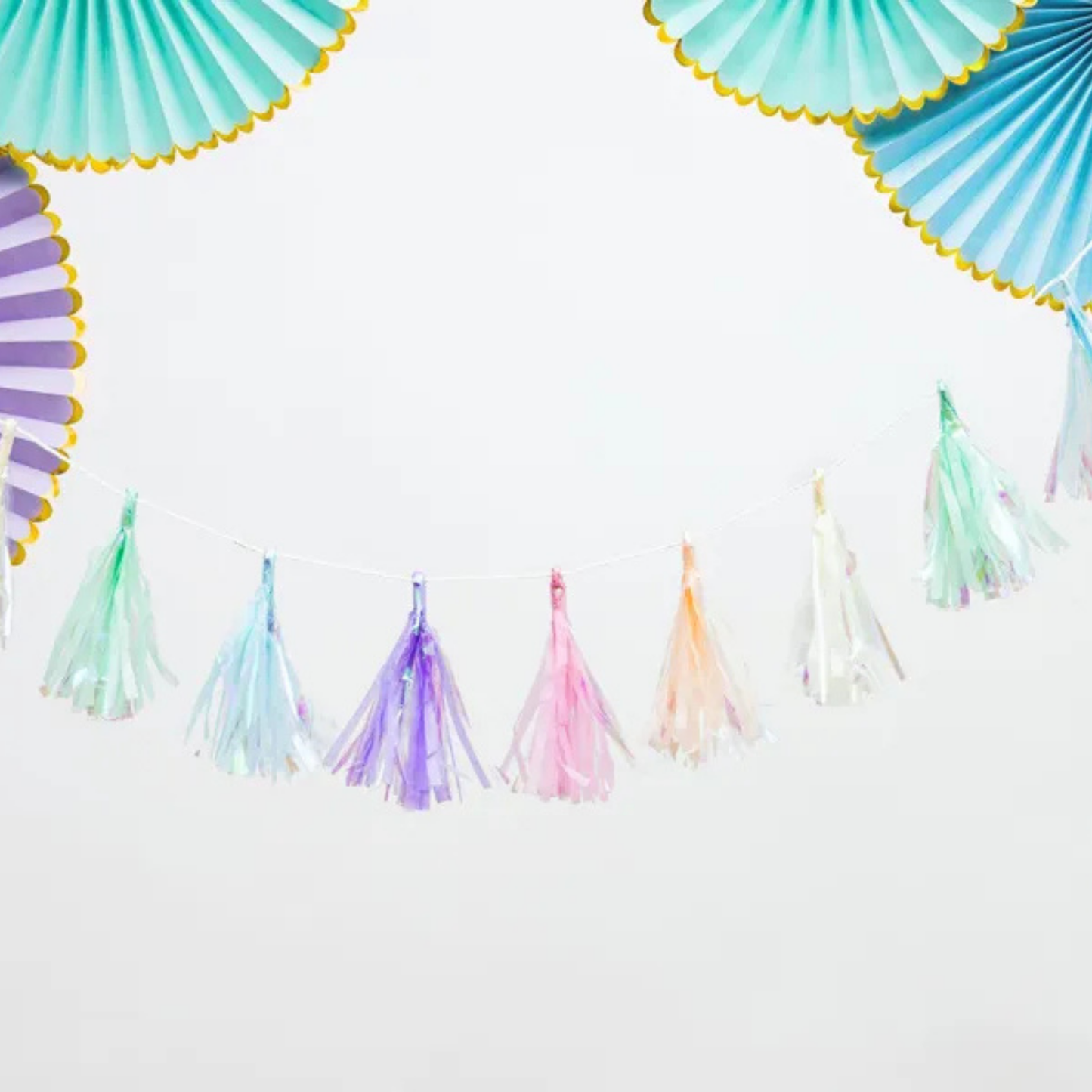 Guirnalda de Flecos de Colores - 1.2 m