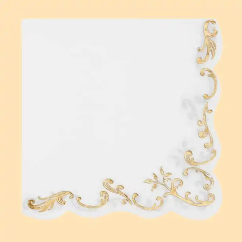 Servilletas Blancas con Ornamento Dorado – Pack x12 (33x33 cm) - NAROSA SWEET PARTY