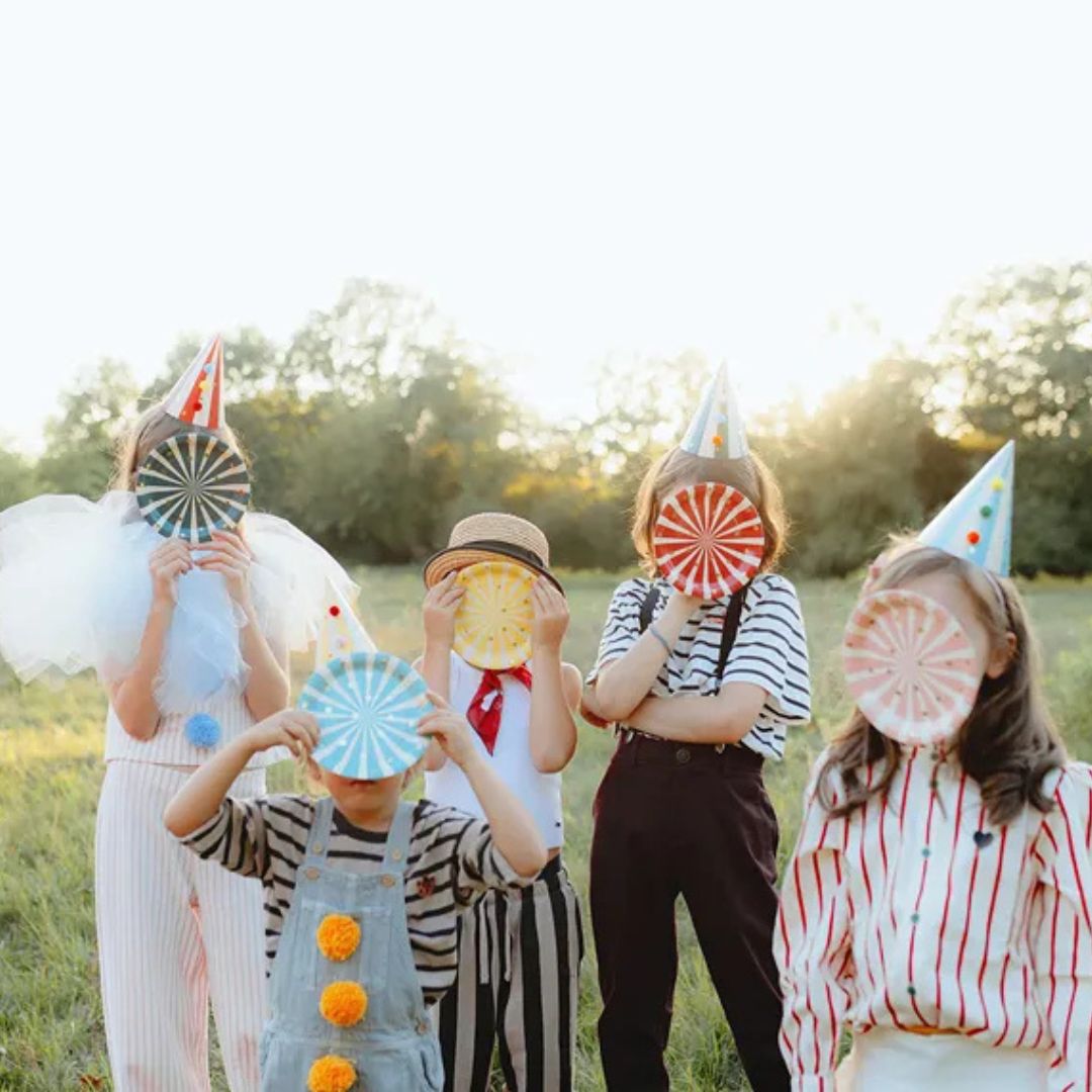 Sombreros de Fiesta con Pompón 16 cm - Pack de 6, Colores Surtidos