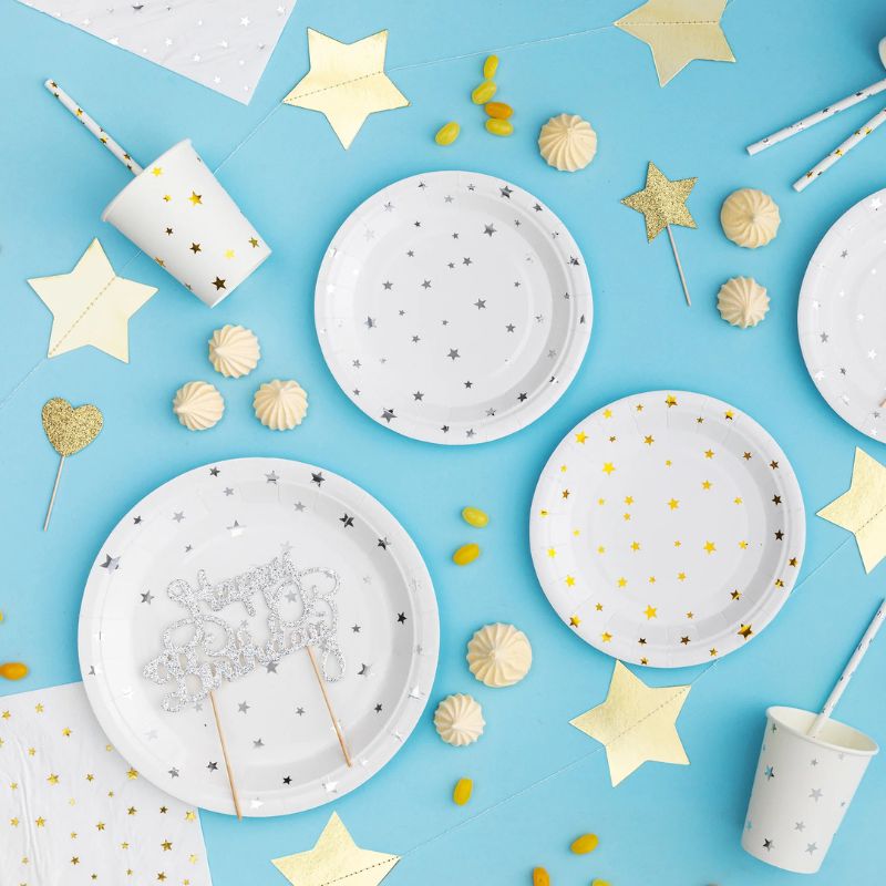 Platos blancos con estrellas doradas, 23 cm, 6 uds. - NAROSA SWEET PARTY