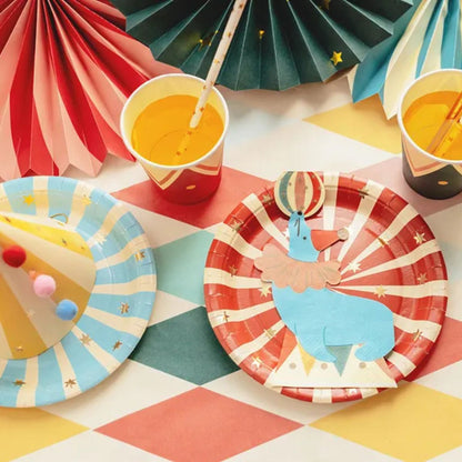 Platos Circus Stripes 18x18 cm – Pack x6 – Vajilla Fiesta Circo - NAROSA SWEET PARTY