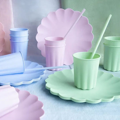 Vasos de plástico Frill Verde Salvia (220 ml) – 4 uds - NAROSA SWEET PARTY